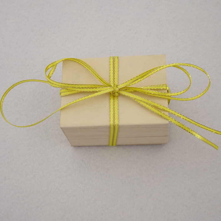 Berisfords Metallic Edge Satin Ribbon- Yellow- 3mm/7mm/15mm/25mm