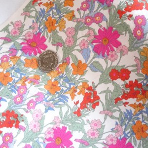 malbers-fabrics-100-cotton-floral-ph101