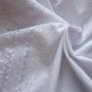 malbers-fabrics-broderie-anglais-ba11b01