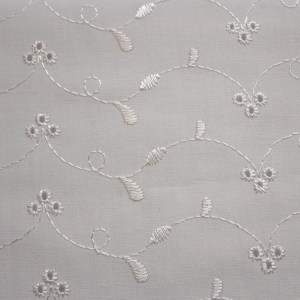 malbers-fabrics-broderie-anglais-ba2017