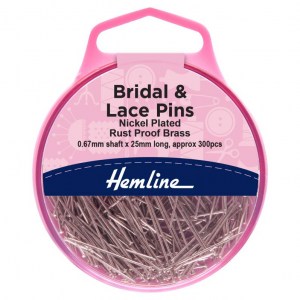 malbers-fabrics-pins-gh68012