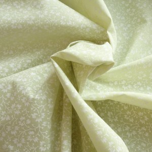 ditsy poly cotton