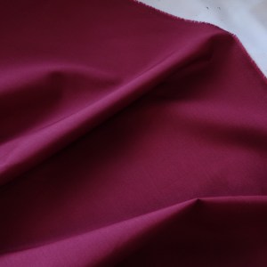 malbers-fabrics-polyester-cotton-poplin-pc200196