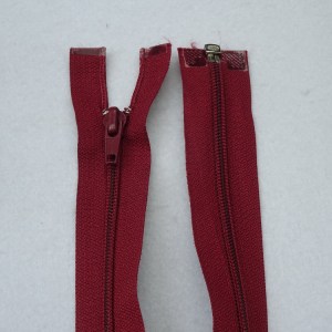 malbers-fabrics-zips-zip48011