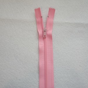 malbers-fabrics-zips-zip60c01