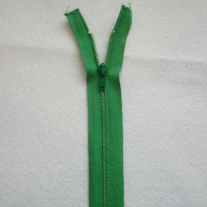 malbers-fabrics-zips-zip62c01