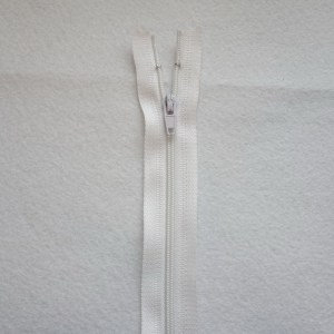 malbers-fabrics-zips-zip63e017